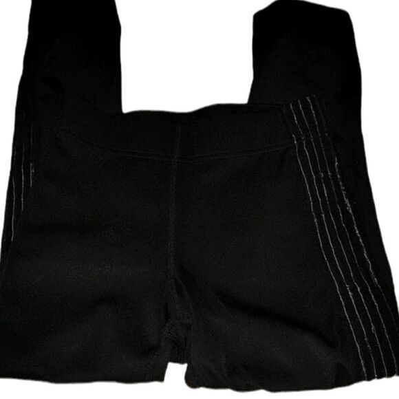 š¤©Love wave black athleticĀ Capri pants sizeā small𤩠2āforā$20 - Picture 1 of 5